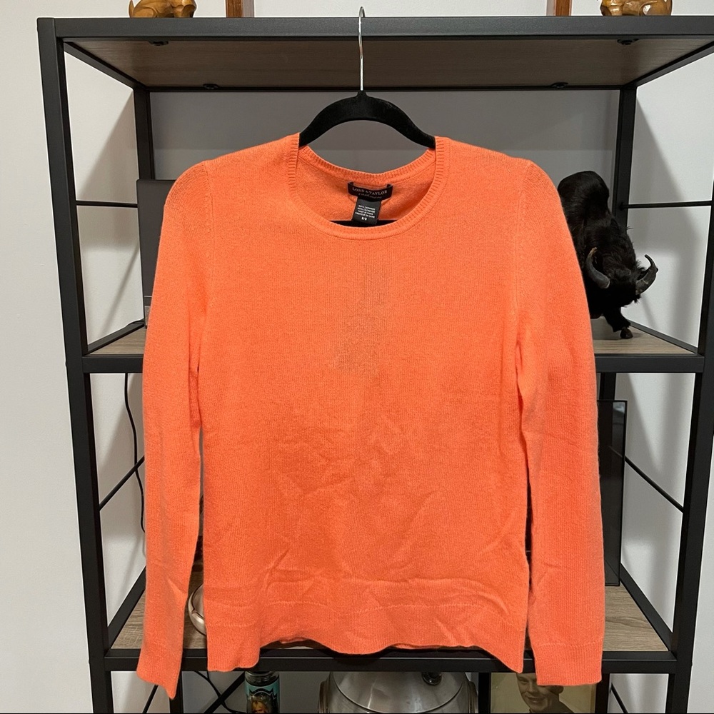 Lord & Taylor Women's Cashmere Sweater Sz. M